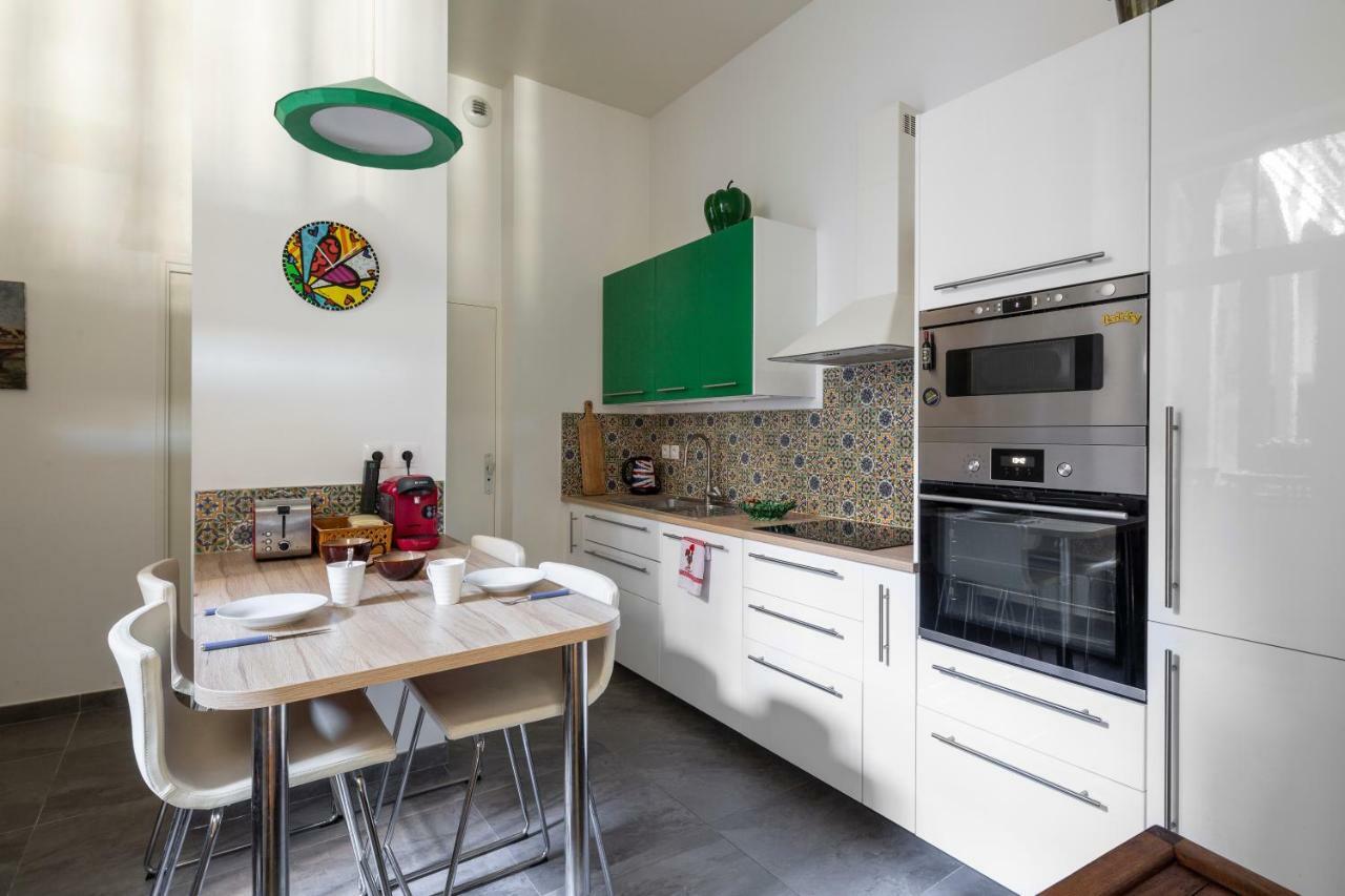Les Suites De Philippe By Cocoonr แรนส์ ภายนอก รูปภาพ